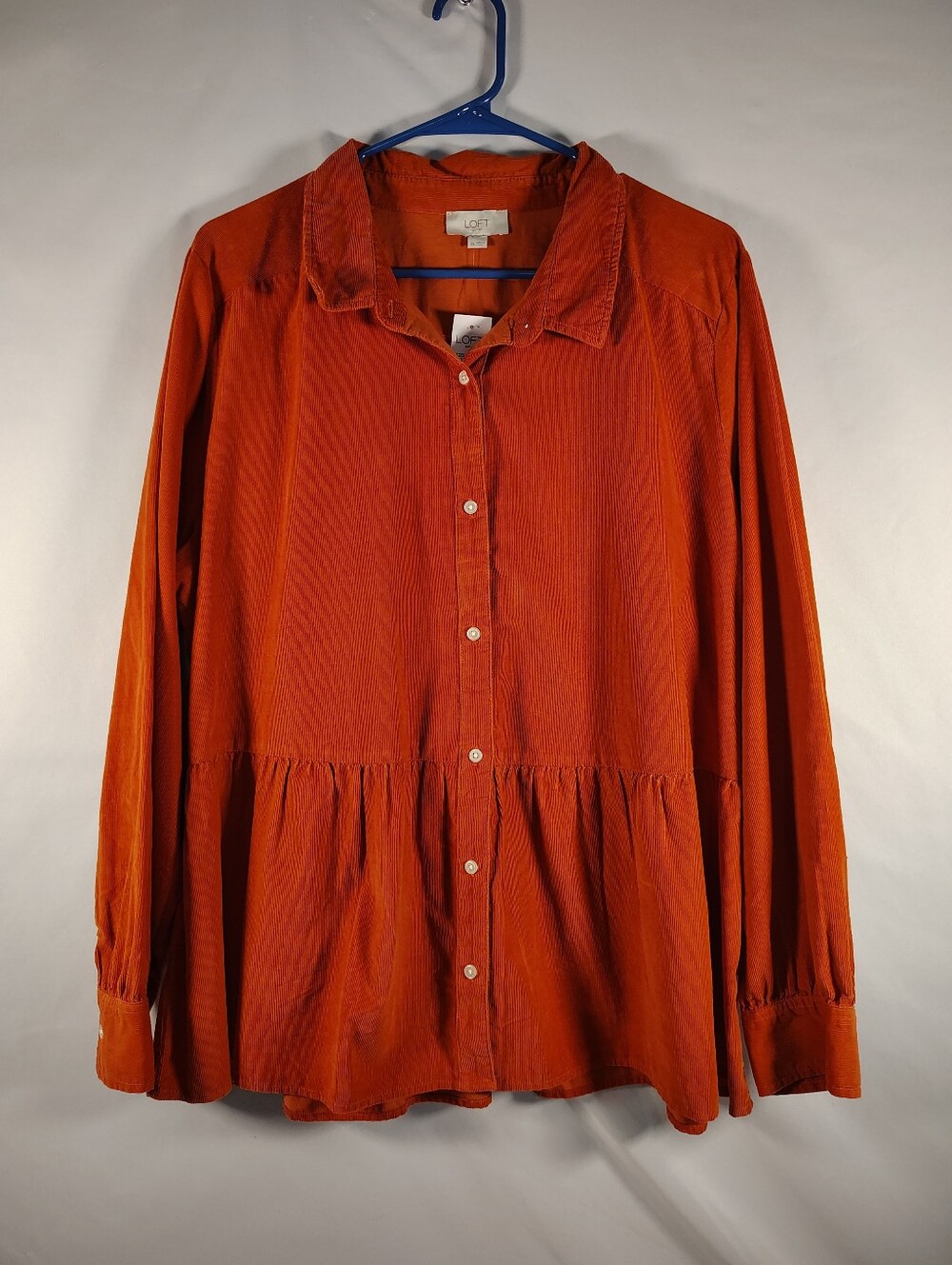 LOFT Women's Burnt Orange Button-Front Peplum Blouse. Sz. XL
